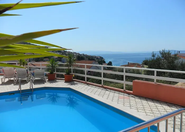 Apartments Mavarcica