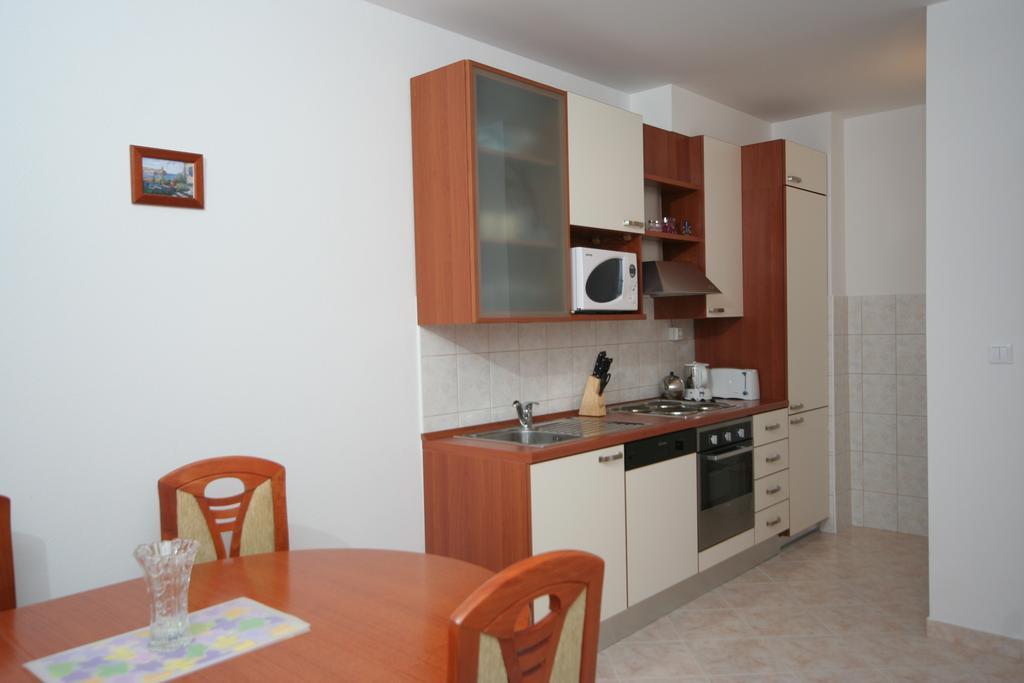 Mavarcica Apartment *