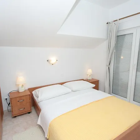 Apartments Mavarcica Trogir Room photo